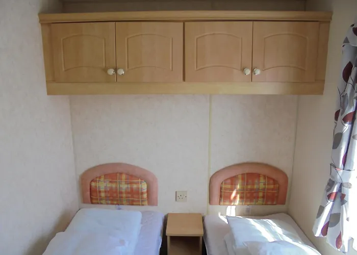 8 Berth Panel Heated On Coral Beach