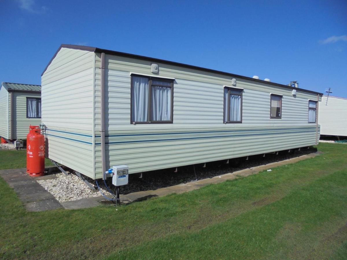 8 Berth Panel Heated On Coral *