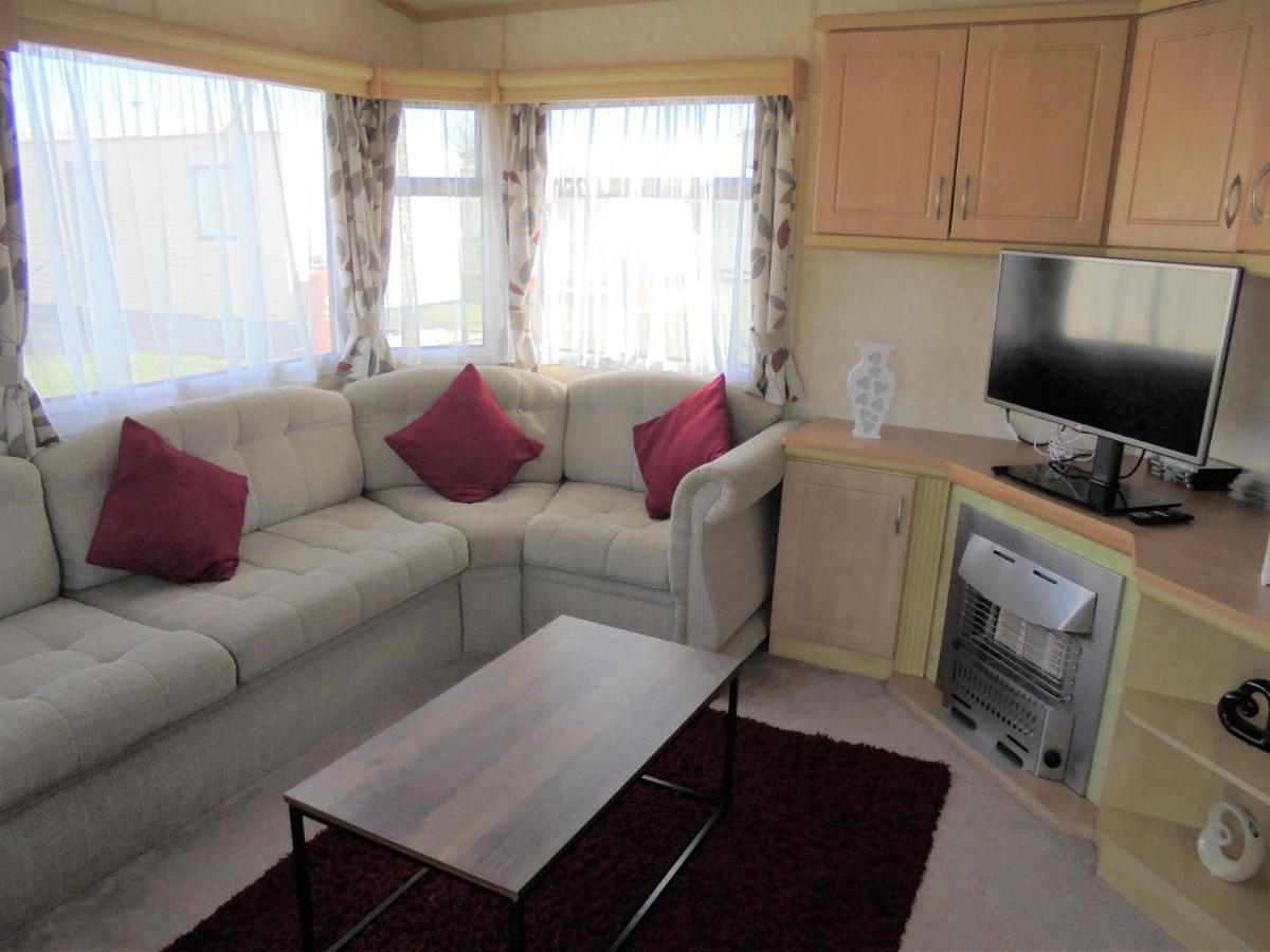 8 Berth Panel Heated On Coral * Ingoldmells