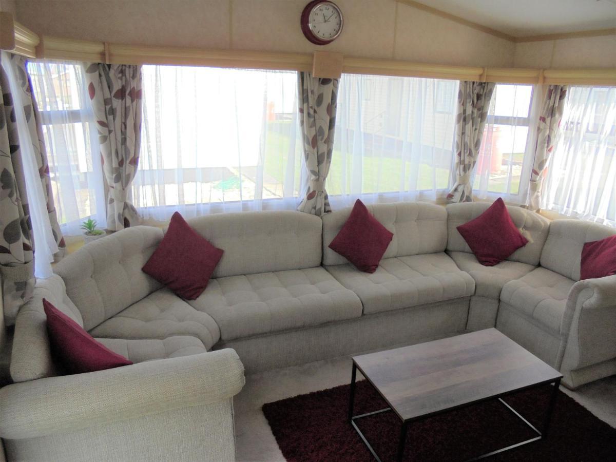 8 Berth Panel Heated On Coral *